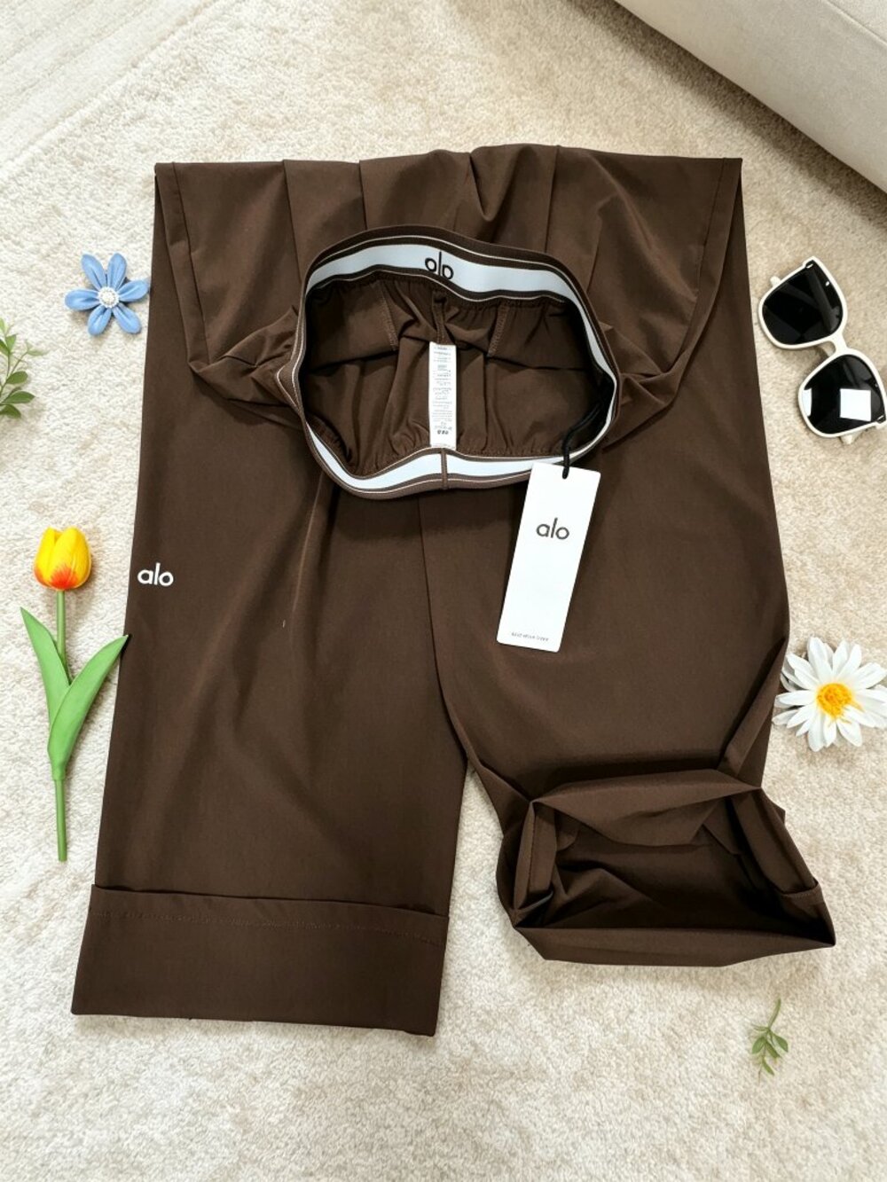 ALO Yoga Suit Up Trouser🎉Brown 30" Inseam New ☕ Wide Leg - Picture 4 of 5